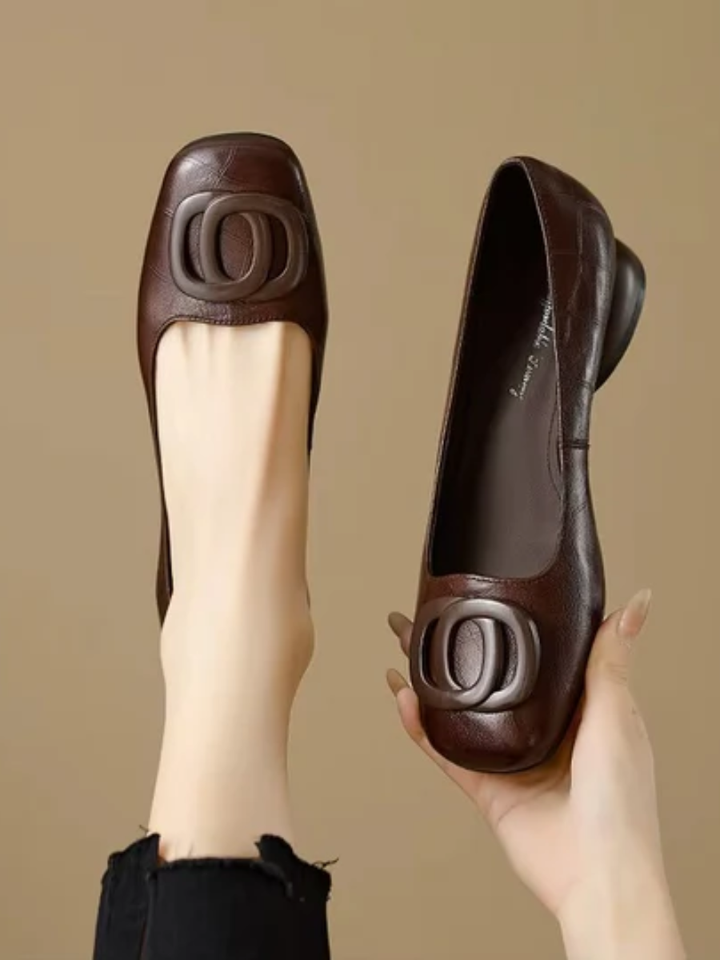 Greta™ | Square-Toe Leather Ballerinas