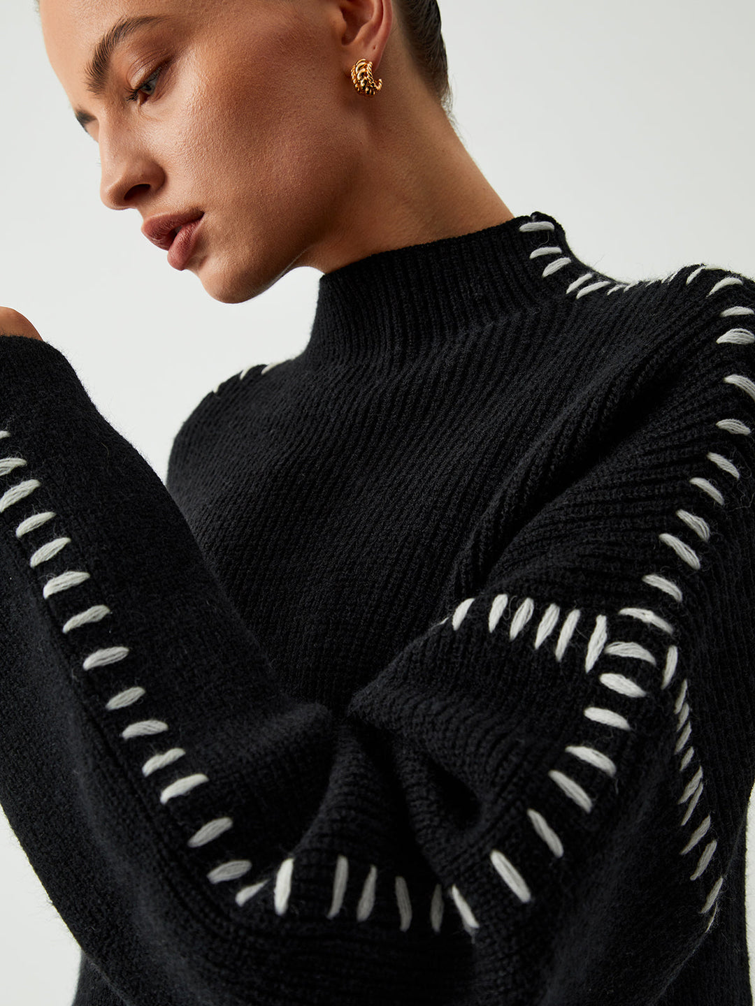 Alma | Turtleneck Sweater with Piqué Details
