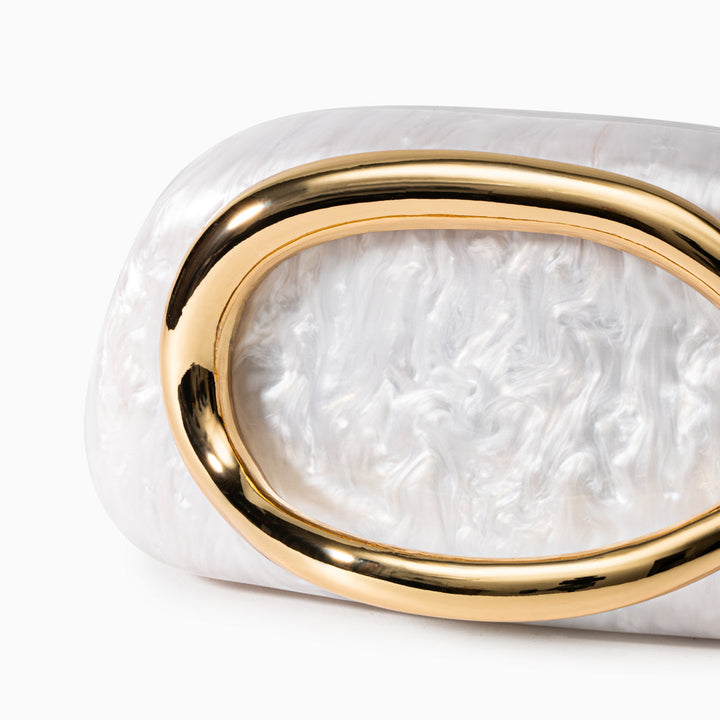 Aurora | Elegance Redefined – Pearlescent Sculptural Clutch