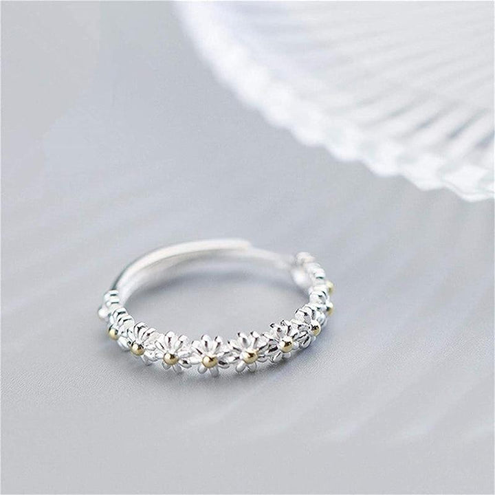 Emily | Adjustable Silver Daisy Ring