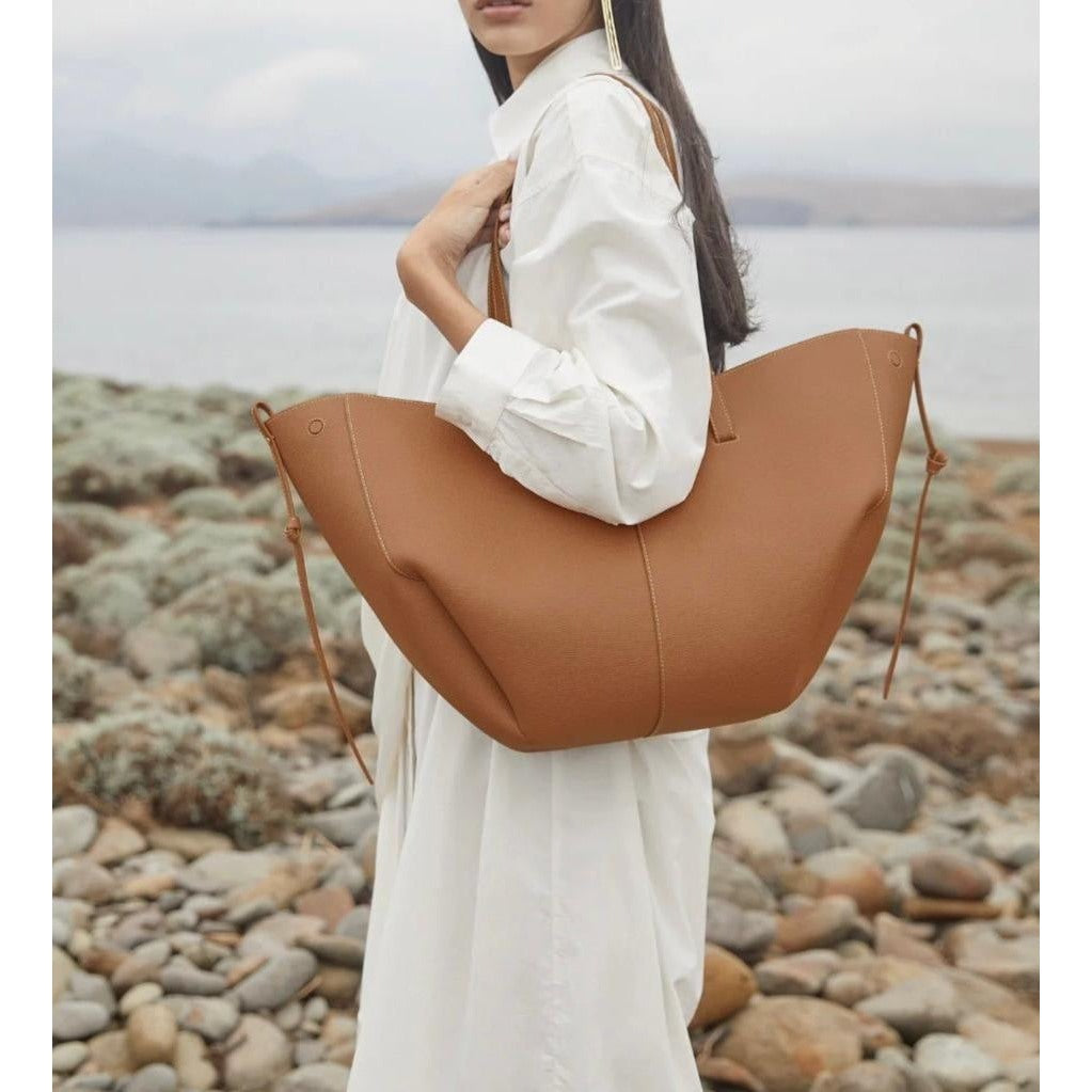 Taylor | Signature Tote Bag