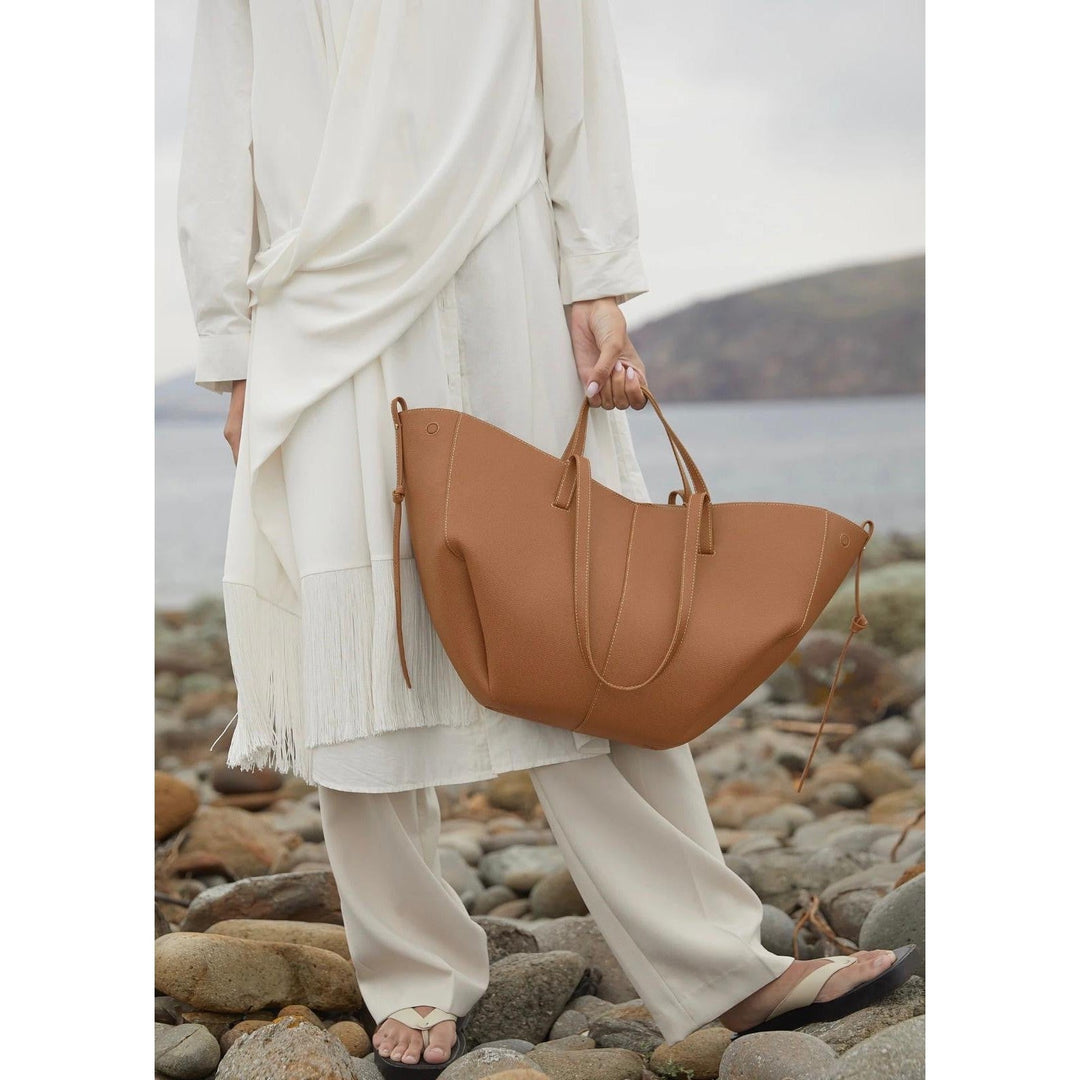Taylor | Signature Tote Bag