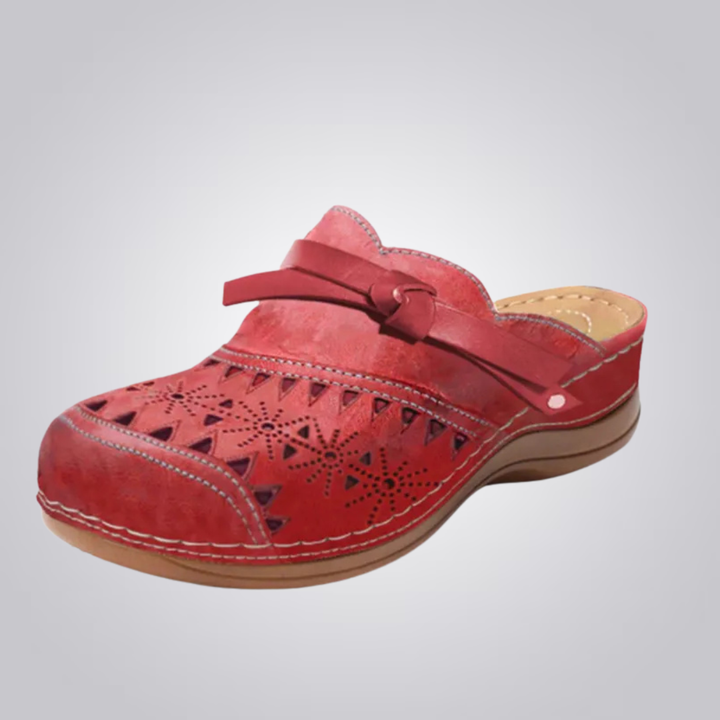 Delia™ | Comfortable Everyday Clogs