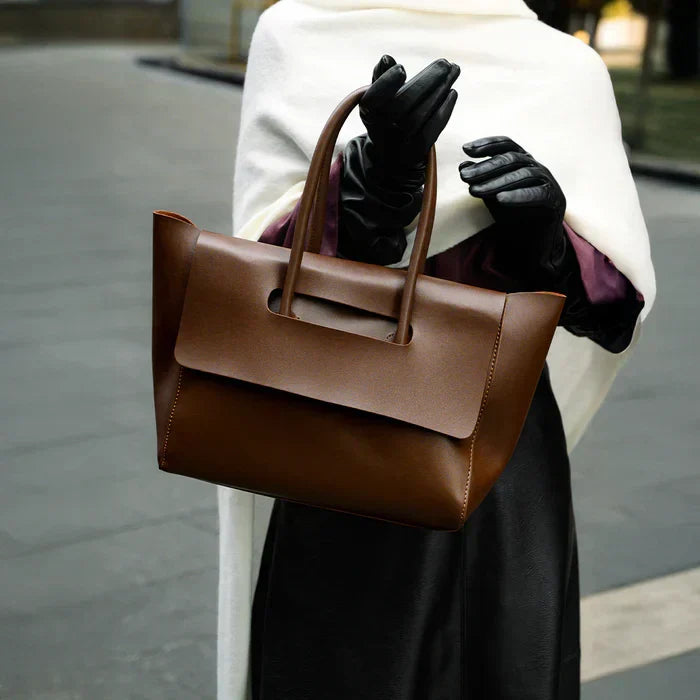 Sophia Handbag | Retro-Inspired Statement Tote