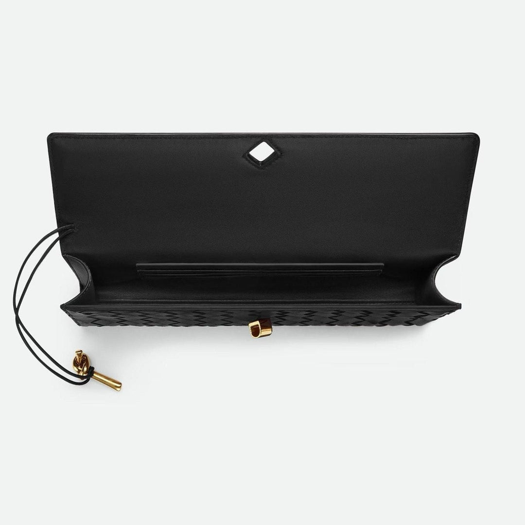 Hailey Collection | Sophisticated Women's Shoulder Bag