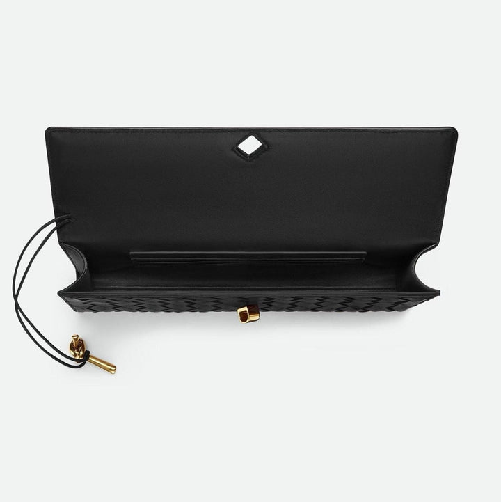 Hailey Collection | Sophisticated Women's Shoulder Bag