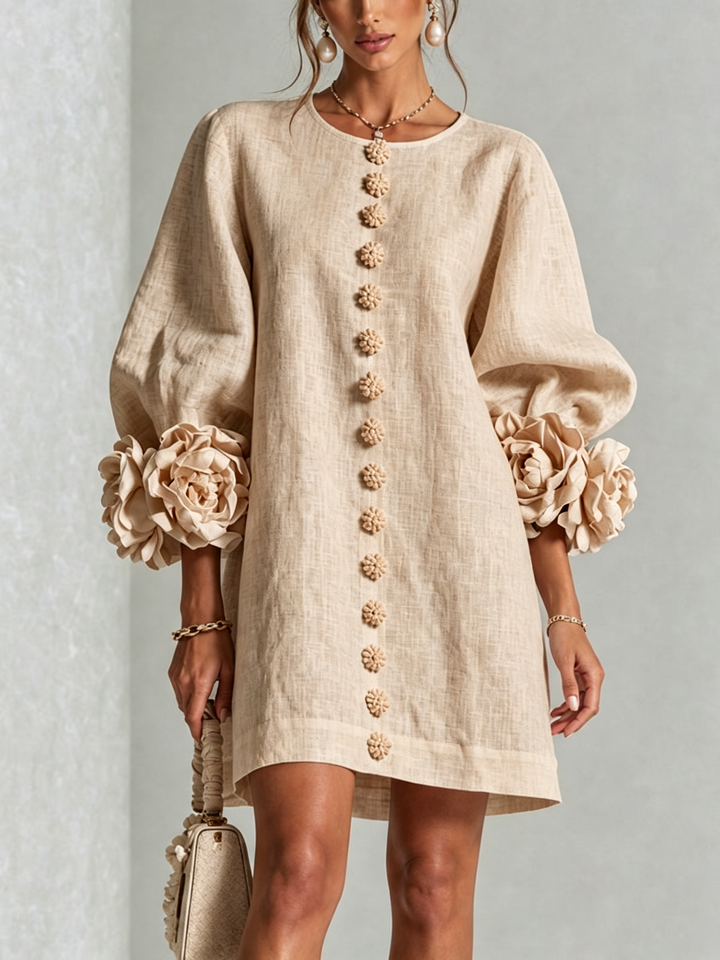 Blythe™ | Sculptural Floral Elegance