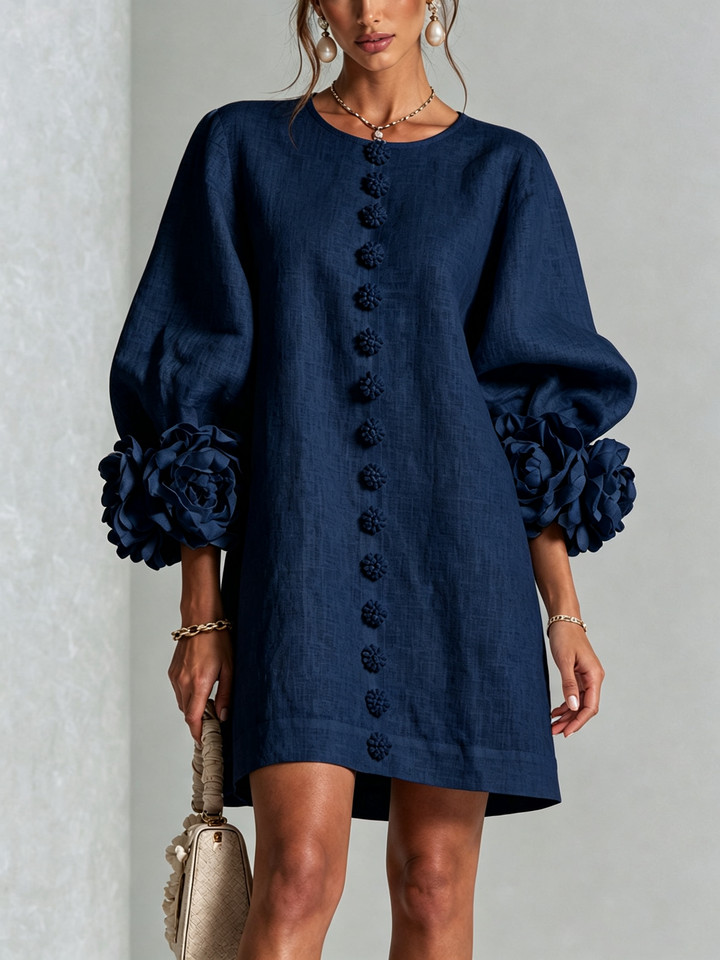 Blythe™ | Sculptural Floral Elegance