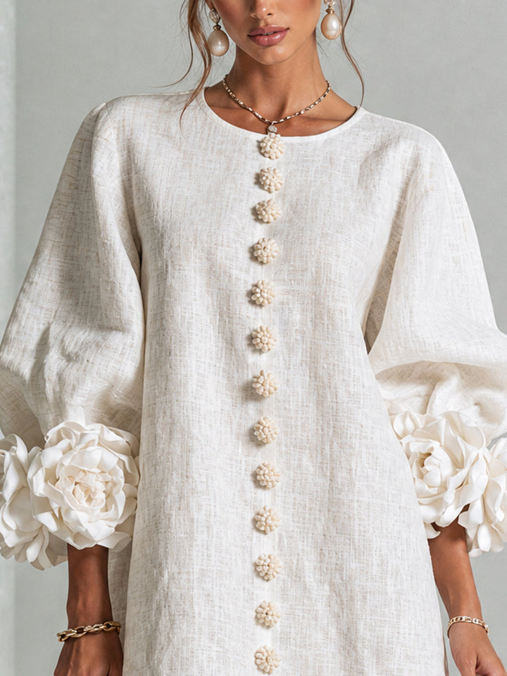 Blythe™ | Sculptural Floral Elegance