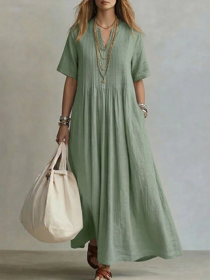 Cassidy Rae™ | Effortless Pleated Elegance