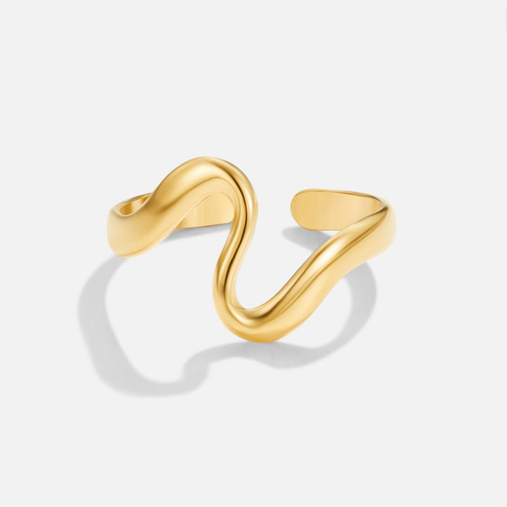 Diana | Gold Wave Ring
