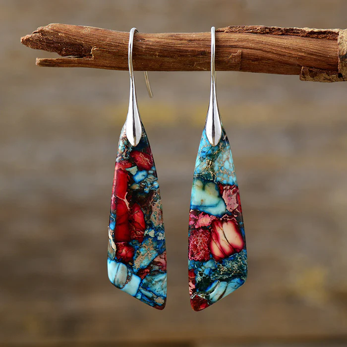 Megan | Retro-Inspired Earrings Adorned with Colorful Gemstones