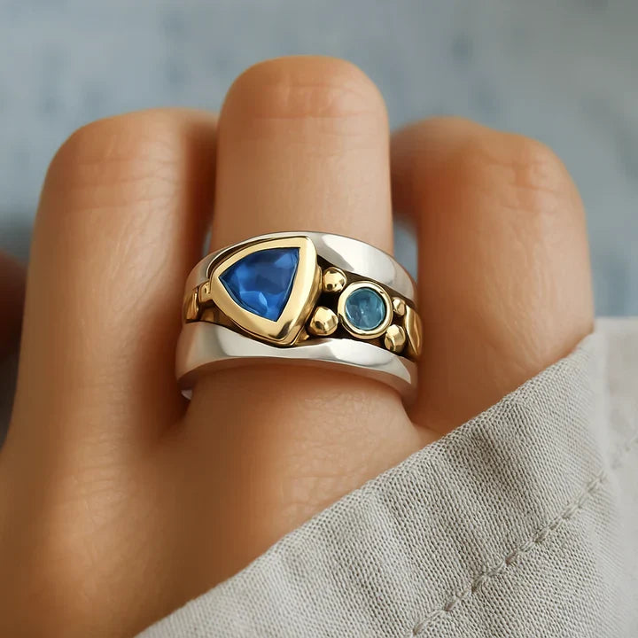 Luna | Antique Blue Crystal Ring