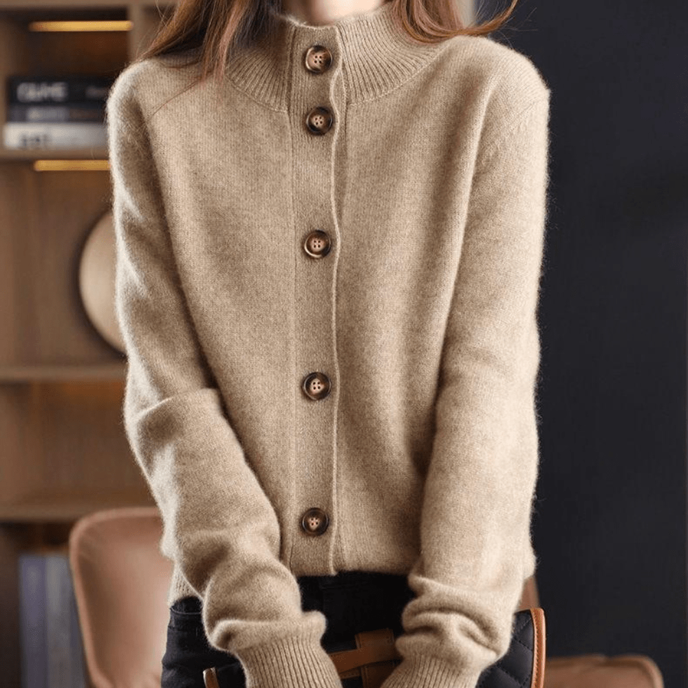 Laura | Elegant Knit Cardigan