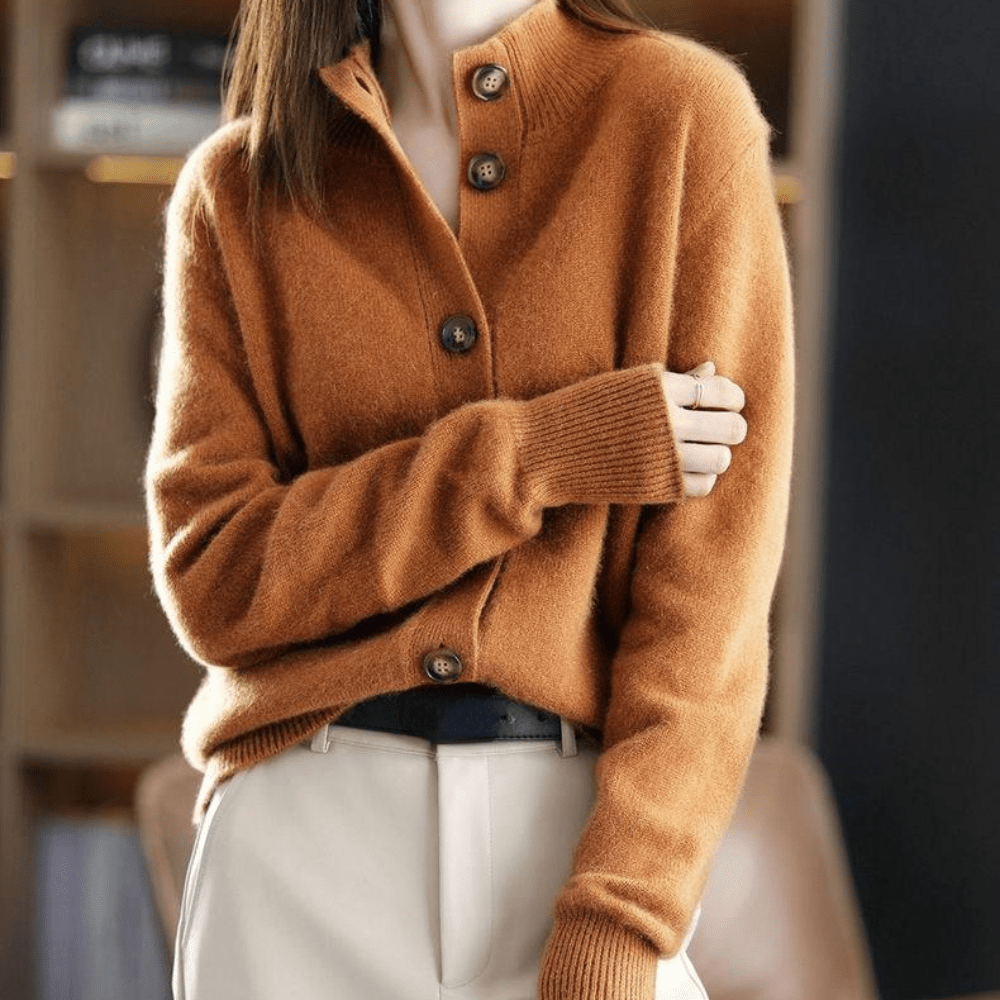 Laura | Elegant Knit Cardigan