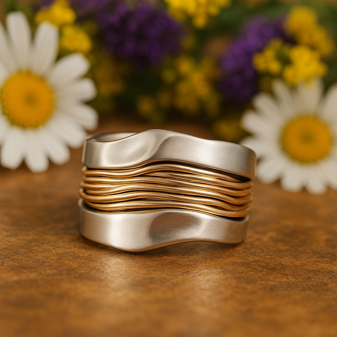 Violet | Silver and Gold Threaded Ring