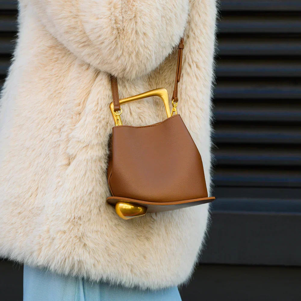 Madison | Bold Geometric Handle Bag